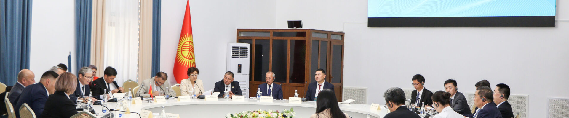 КЫРГЫЗСТАН И КИТАЙ РАСШИРЯЮТ НАУЧНО-ТЕХНИЧЕСКОЕ СОТРУДНИЧЕСТВО