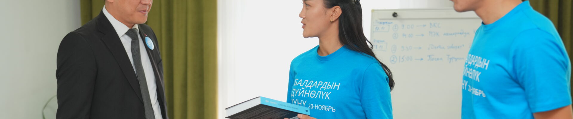 ГОЛОС ДЕТЕЙ: МИНИСТР БАКТИЯР ОРОЗОВ ВЫСЛУШАЛ ПРЕДЛОЖЕНИЯ УЧАСТНИКОВ ДИАЛОГА «ДЕТИ ГОВОРЯТ — 2025»